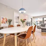 Moderne I Sentrum Apartamento *
