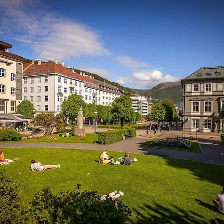 Moderne I Sentrum Lejlighed