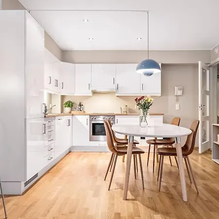 Moderne I Sentrum * ברגן